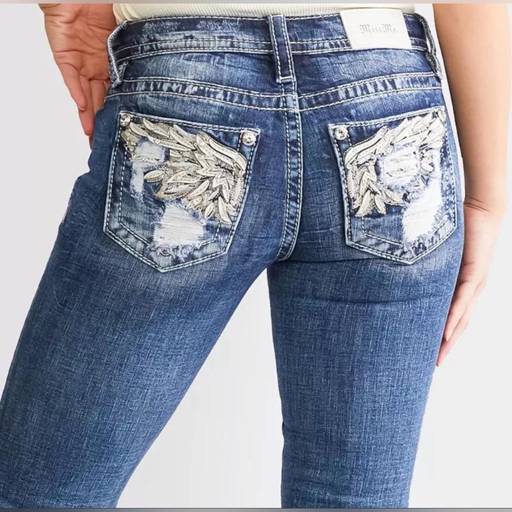 Miss Me Blue Skinny Jeans with Embroidered Wing Back Size 24/32 NWOT